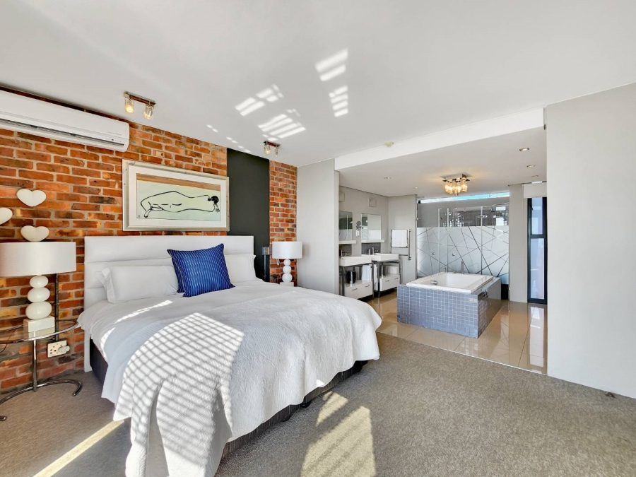3 Bedroom Property for Sale in De Waterkant Western Cape